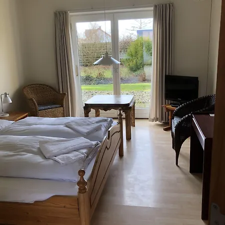 Motel Apartments 3* Тённер