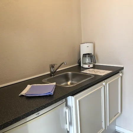 מוטל Motel Apartments 3*