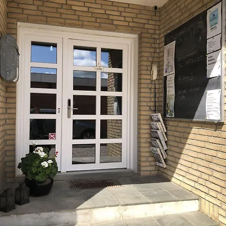 Мотель Motel Apartments