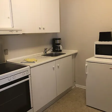 Motel Apartments מוטל 3*