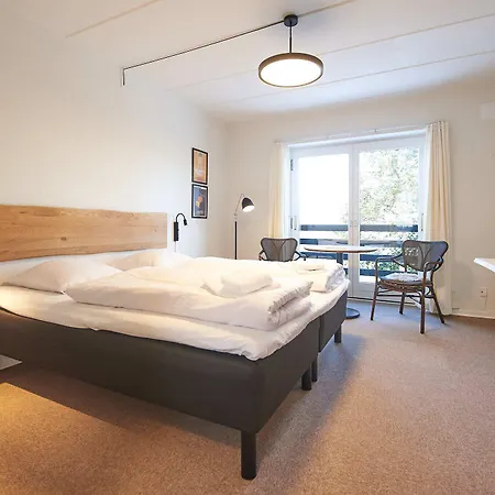 Мотель Motel Apartments 3*