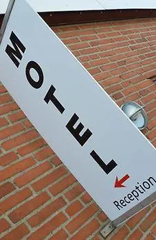Motel Apartments