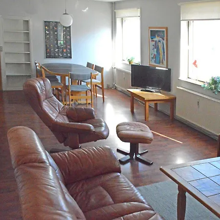 Motel Apartments מוטל